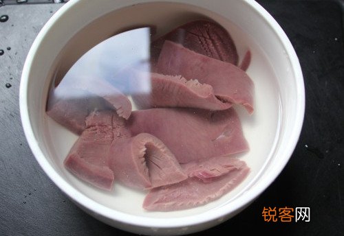 韭黄炒腰花