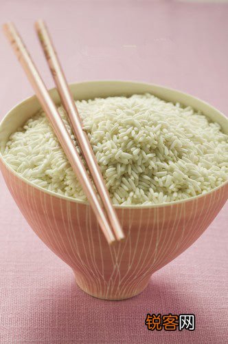 普通大米比＂精米＂更有营养