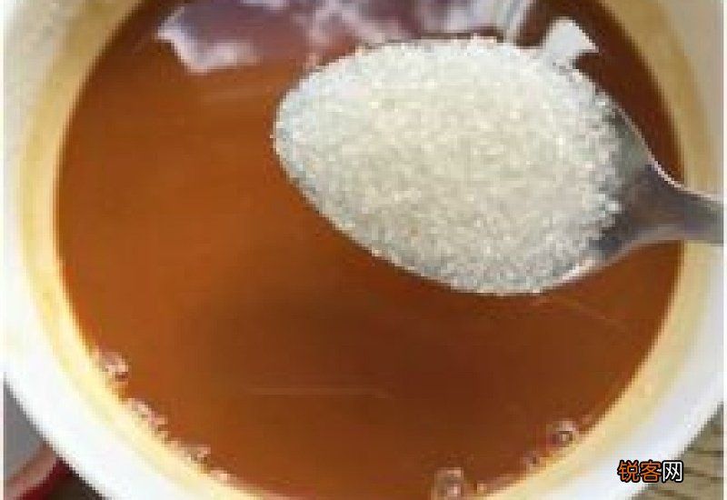 甜面酱的熟制方法 甜面酱的熟制方法和配料