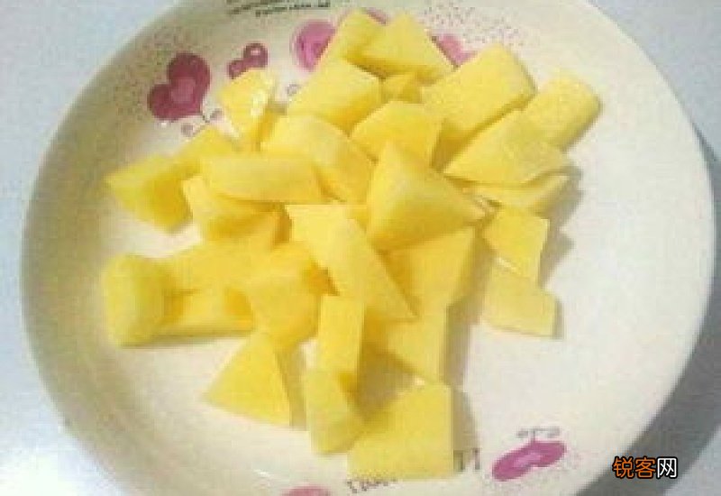 土豆蒸着吃的做法 土豆蒸着吃怎么做好吃