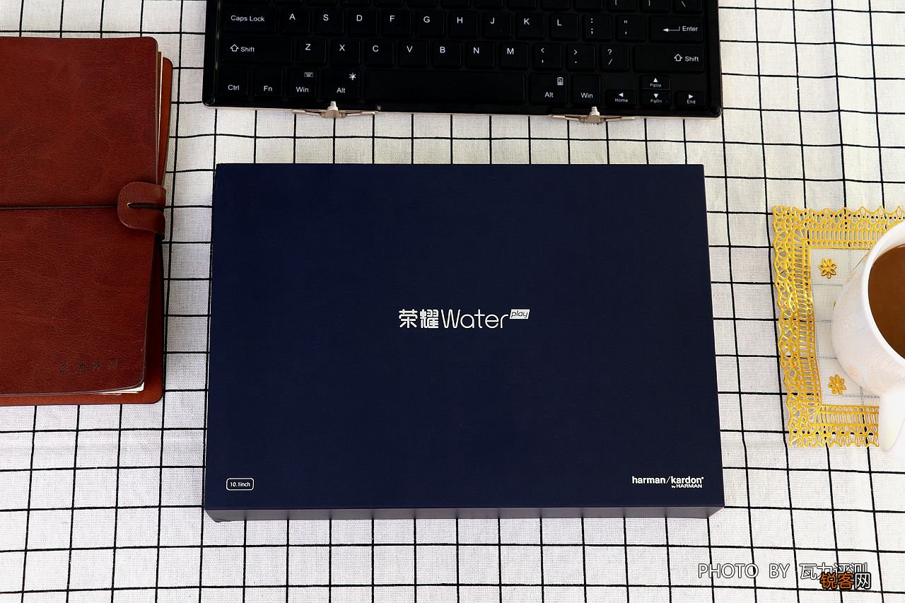 防水影音平板电脑评测 荣耀Waterplay拆机教程