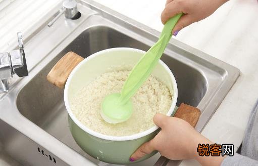 淘米水是最天然的清洁保养圣品 可润肤去污功效多多