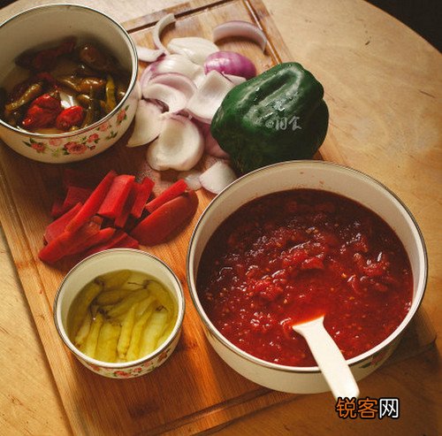 美味酸汤牛腩