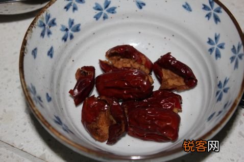 红枣泥鳅汤
