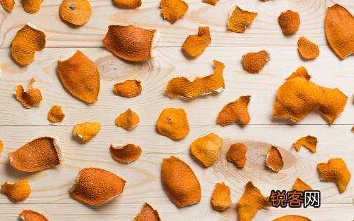 吃橘子别扔皮能预防晕车 橘皮制作的美味佳肴推荐
