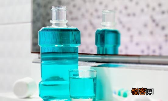 漱口水的5个小妙用 适度使用可消除狐臭治疗足癣
