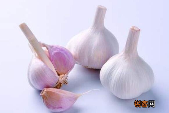 直接生吃大蒜的作用与功效
