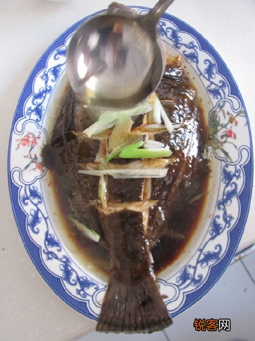 清蒸比目鱼