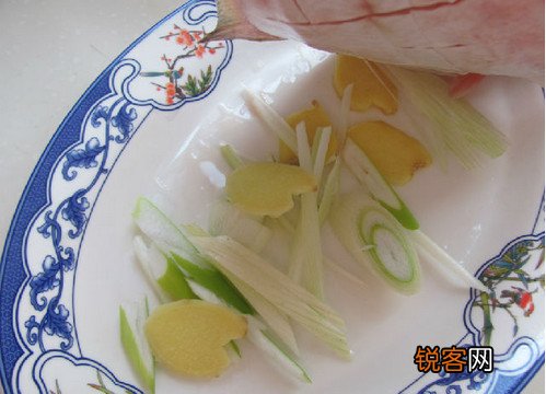 清蒸比目鱼