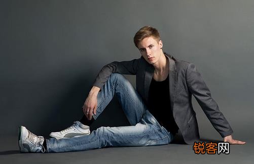 怎么洗牛仔裤才不会掉色？ 怎么洗牛仔裤才不会掉色