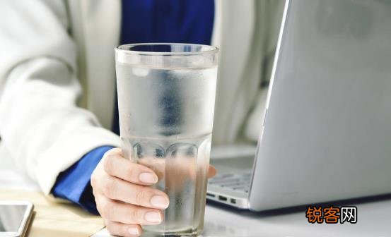 温水接近体温营养更易被吸收 温开水日常妙用多多