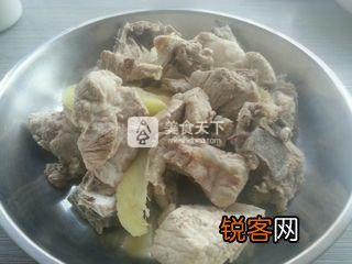 番茄排骨面的做法