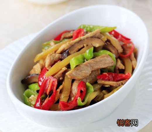 榨菜香菇炒肉丝
