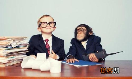 遭到上司批评后如何对待？ 遭到上司批评后如何对待领导