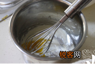 彩绘蛋糕卷的做法