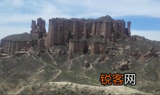 千仞之高是什么意思 千仞之高意思是什么