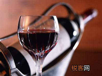 红酒未必能养人！揭秘饮酒背后存在的十大误区