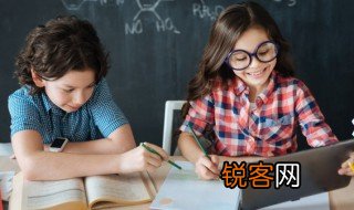 赤胆忠心中的赤字是什么意思 赤胆忠心中的赤字是啥意思