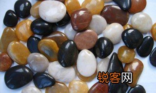 鹅卵石的意思 什么是鹅卵石的意思