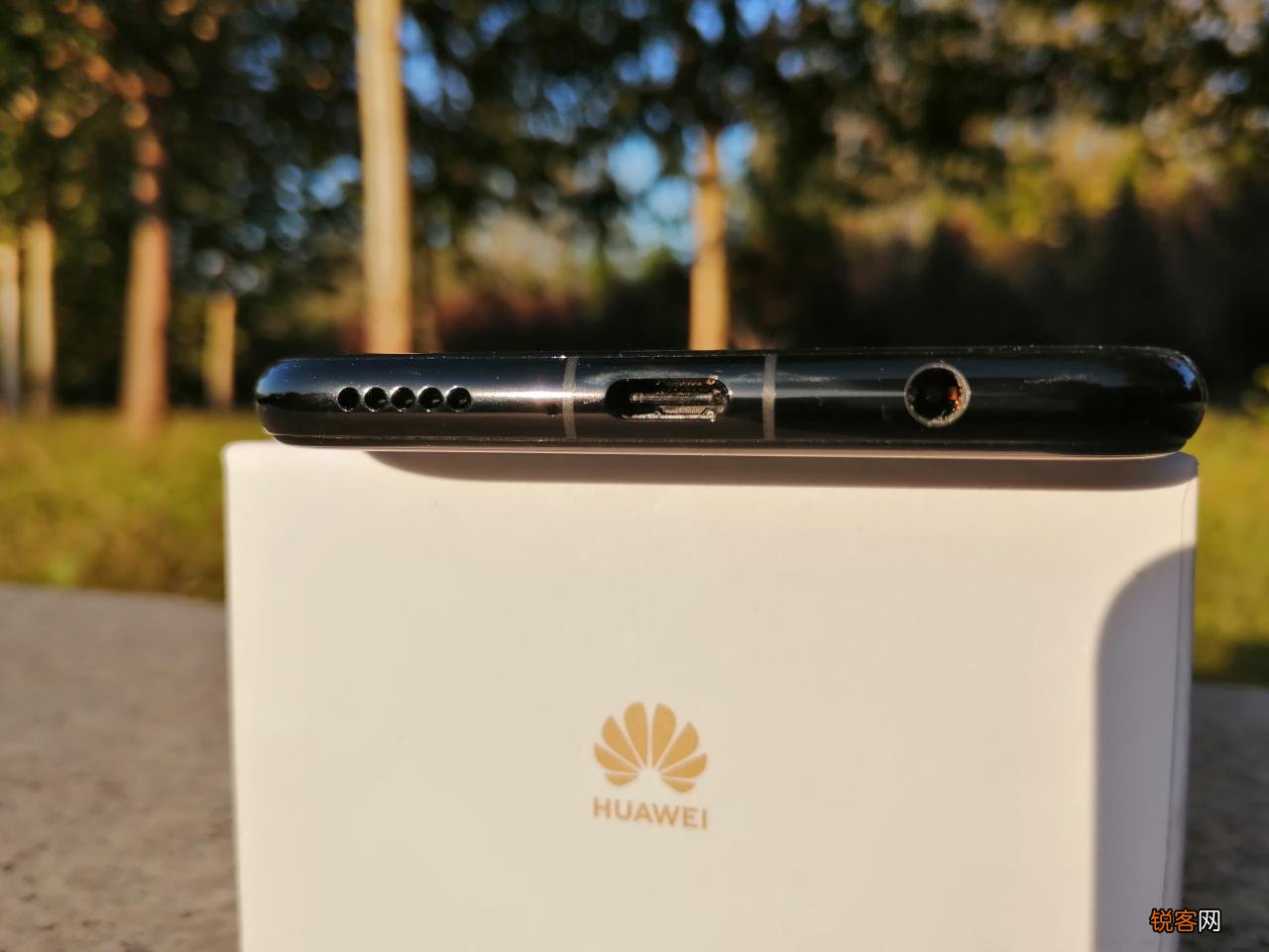华为2022新款上市手机 华为麦芒7现在多少钱