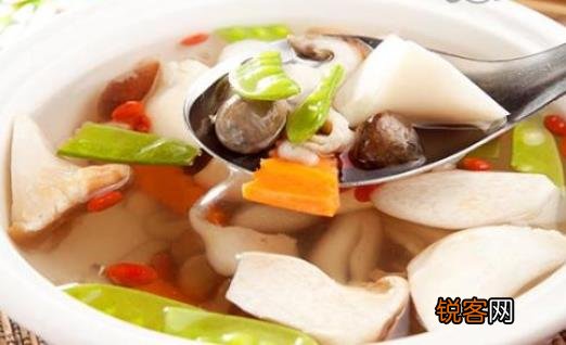 六款既美味又方便的蔬菜汤 多喝这些汤减肥还美颜