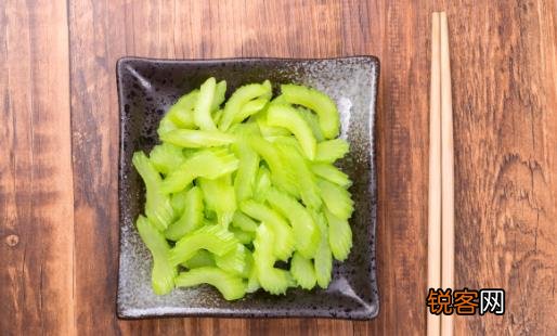 芹菜是减肥的圣品 芹菜的四种美味做法减肥还好吃