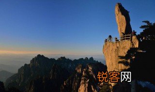 山高人作峰的意思朋友说的我不是很明白意思 山高人为峰是什么意思
