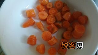 胡萝卜面包的做法