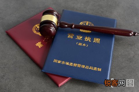 被判无期徒刑最多能减刑几次，判处无期徒刑的减刑以后不能少于多少年
