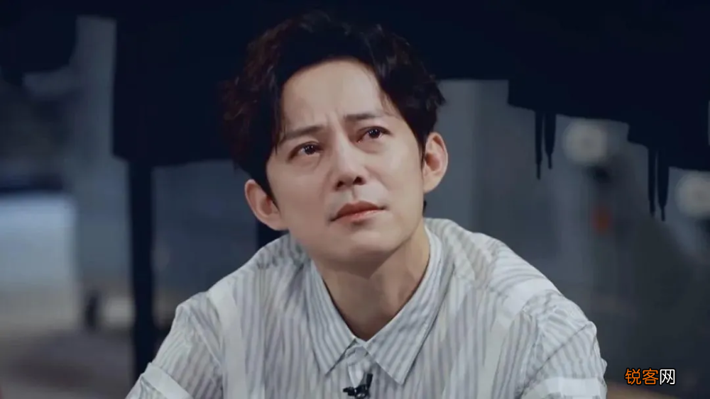何炅的绯闻是真的吗 48岁的何炅个人资料