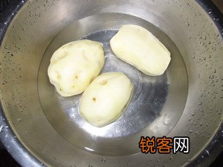 酱油土豆丝的做法