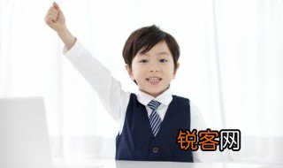 酌酒自饮什么意思 怎么理解酌酒自饮的意思