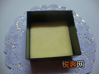 酸奶草莓慕斯的做法