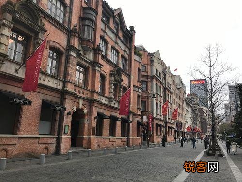 上海位于中国的哪个方向 上海为什么能取得辉煌的成就