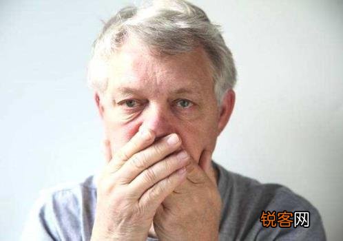 老年人为什么会口臭？老年人口臭怎么办