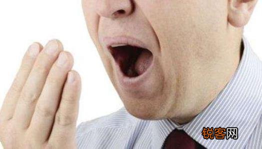 老年人为什么会口臭？老年人口臭怎么办