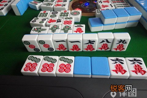 网络赌博帮收钱达到10万怎么判刑？