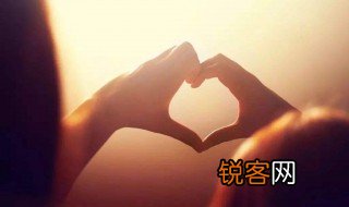 以爱之名什么意思 以爱之名什么意思陪在你身边