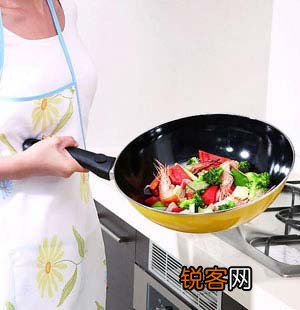 高温炒菜易致癌症