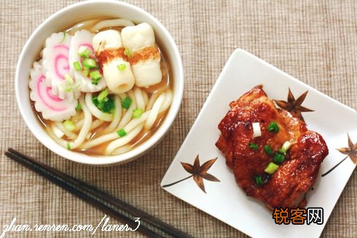 一起吃面条吧。