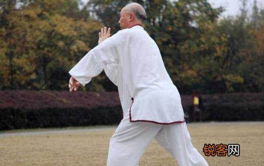 老年人锻炼要注意6个问题 老人锻炼谨防十个错