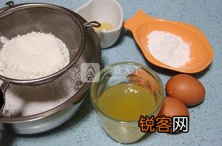 菠萝戚风的做法