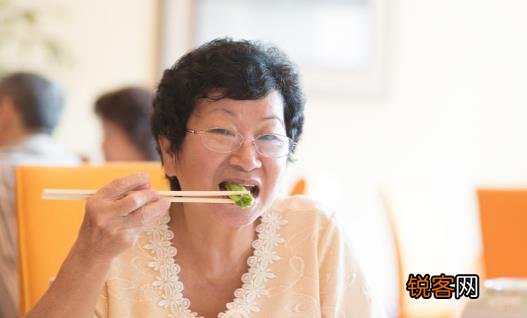 钙对老年人健康很重要 老年人补钙注意远离三个误区