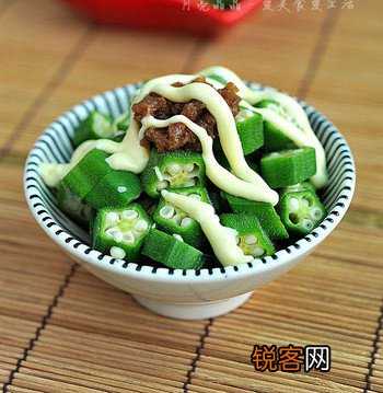 巧对过节的剩菜剩饭问题