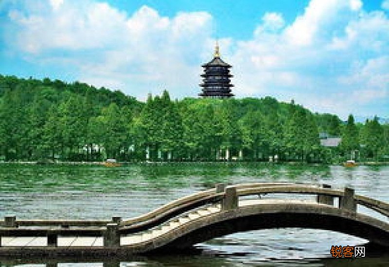 西湖在杭州哪个区