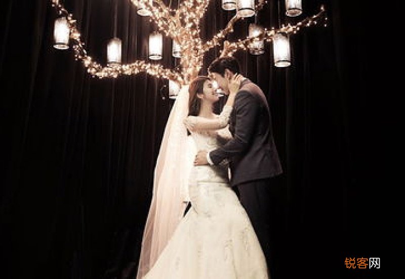 婚庆公司负责拍婚纱照吗