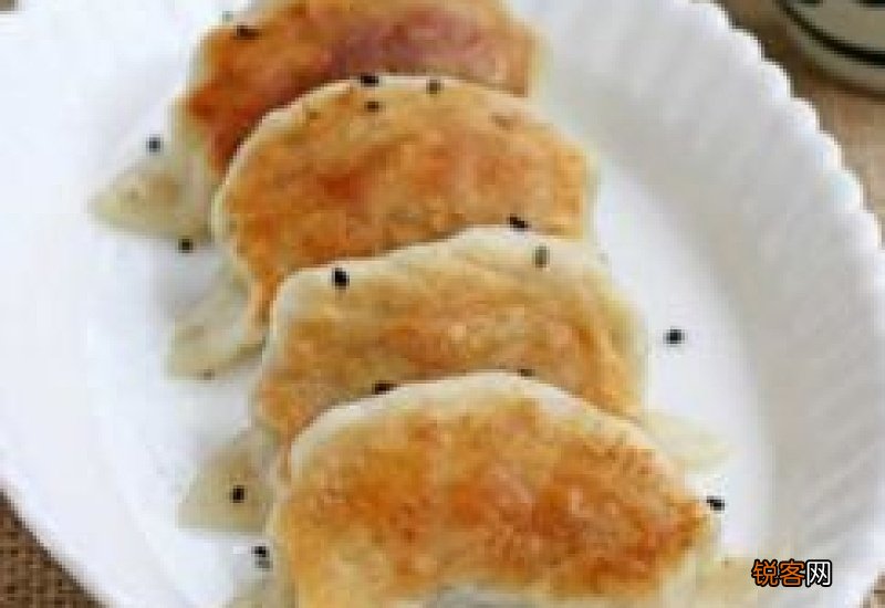 锅贴是什么？锅贴可以用电饼铛做吗