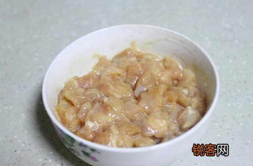 彩椒鸡丁