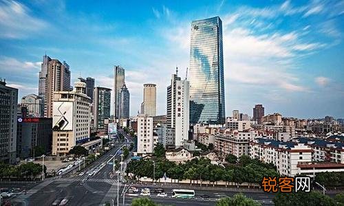 江苏镇江很穷吗 江苏镇江是几线城市