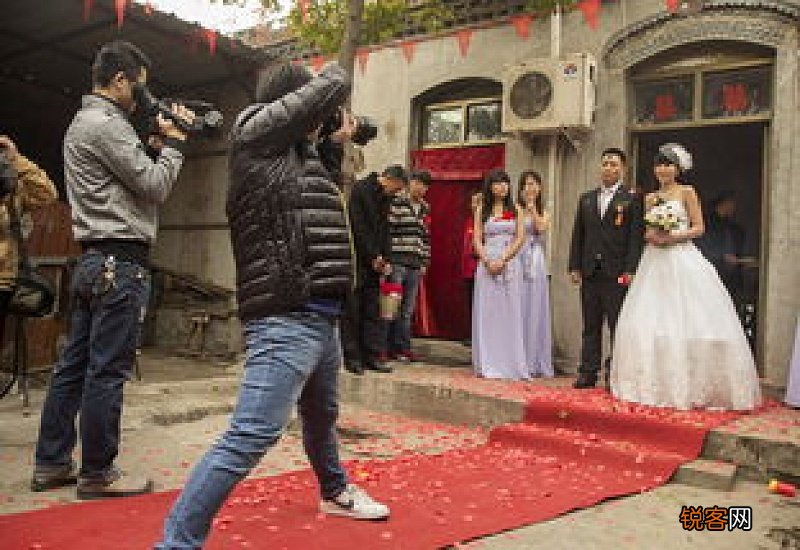 结婚四大金刚是什么意思